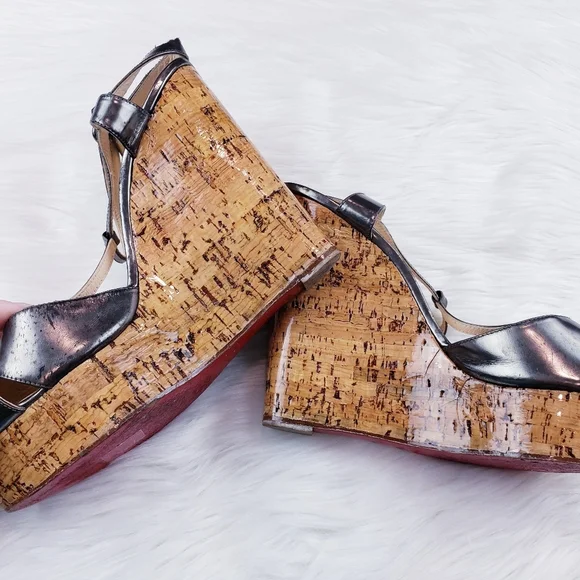 Christian Louboutin Marina Liege wedges - Picture 4 of 14